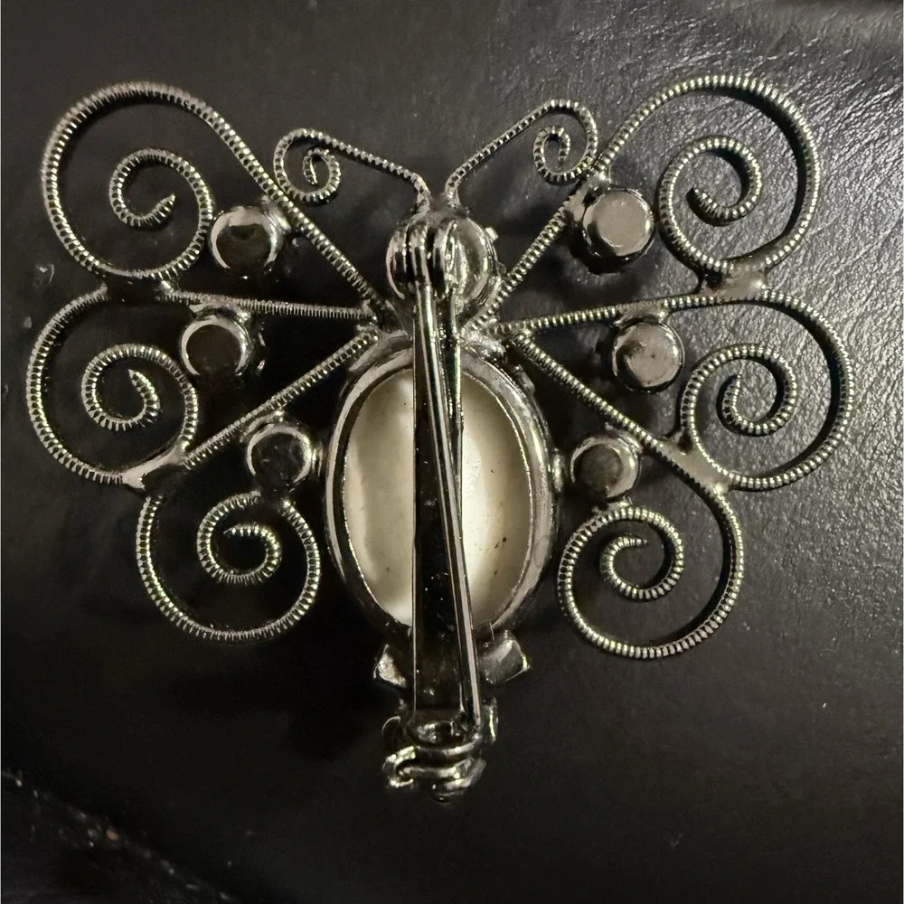Vintage MOD Style White Milk Glass Stones Butterfly Brooch Gunmetal Silver Tone